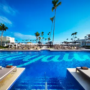 ***** Semesteranläggning (resort) Royalton Bavaro, An Autograph Collection & Casino Dominikanska republiken