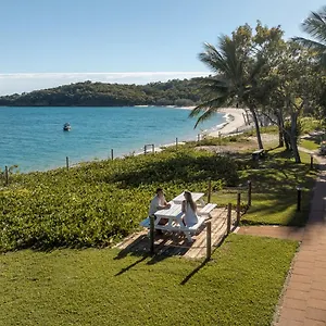 *** Semesteranläggning (resort) Hideaway Australien