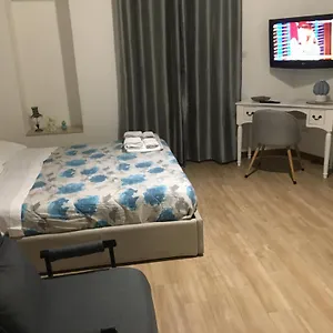 Largo Otranto - Guest house
